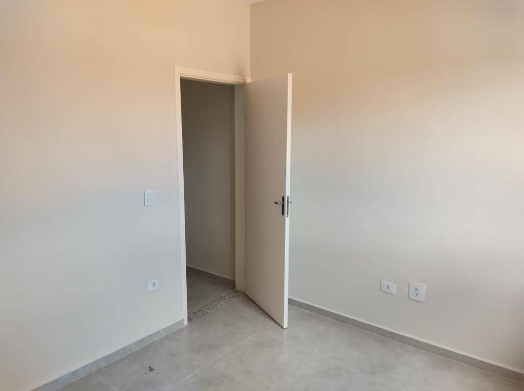 Casa à venda com 2 quartos, 125m² - Foto 12