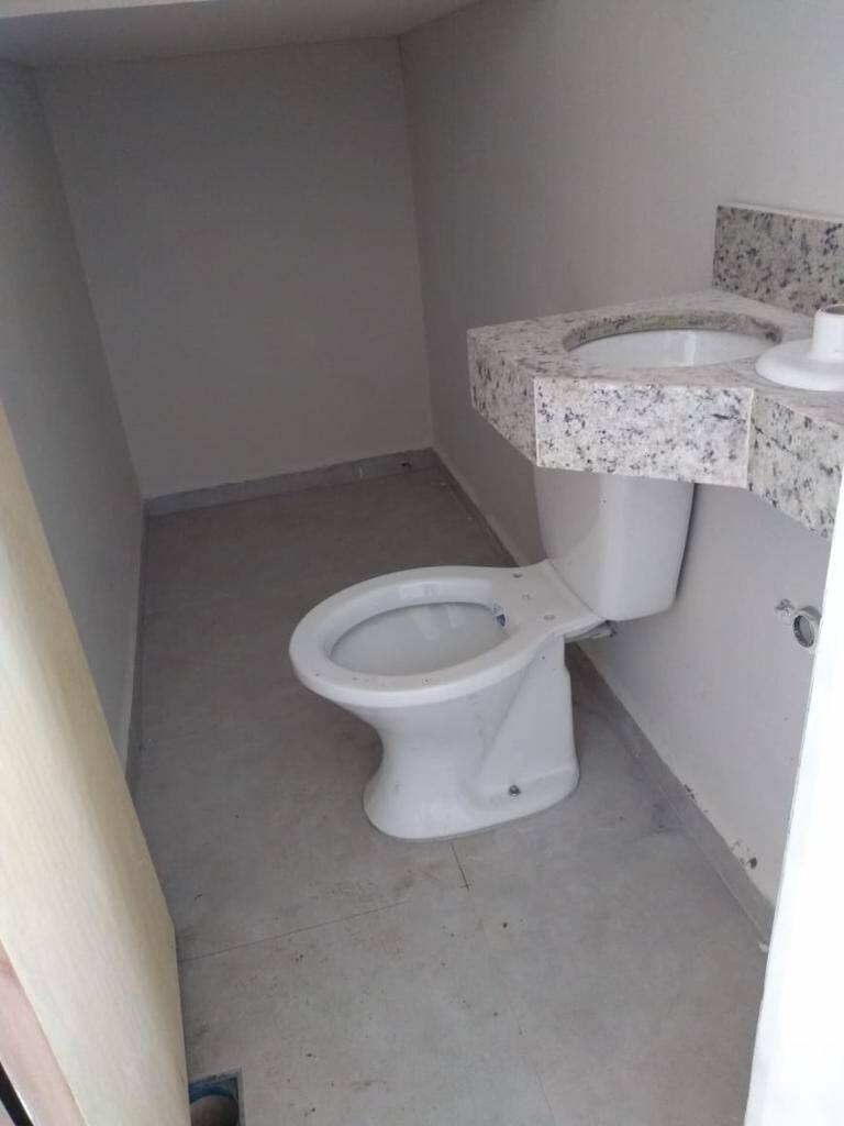 Casa à venda com 2 quartos, 125m² - Foto 11