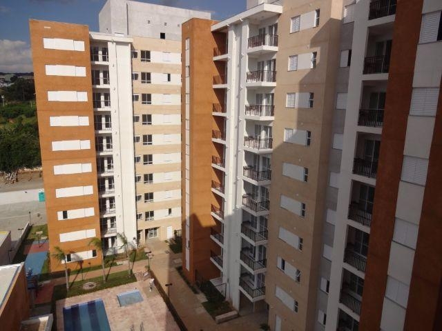 Apartamento à venda com 3 quartos, 73m² - Foto 2